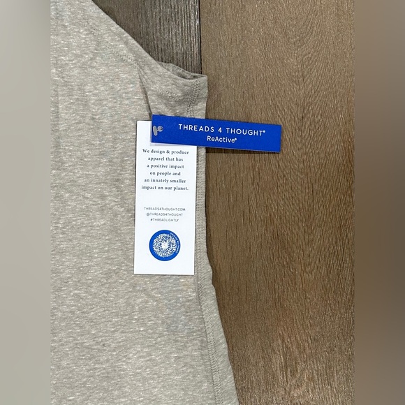 NWT Threads 4 Thought Darimia Triblend Scoop Neck Tank XL Beige - Picture 7 of 7